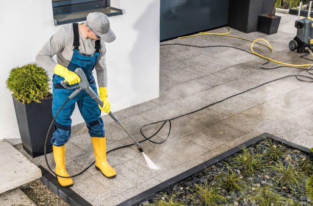 Pressure Washing Estimates in London, CA
